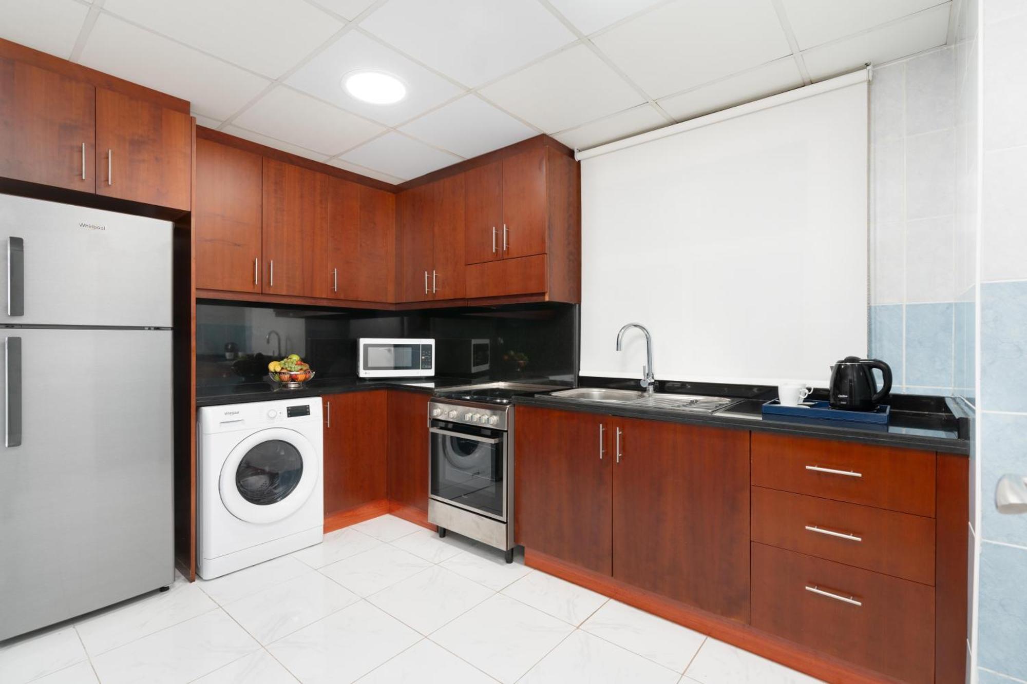 Golden Sands & Residences Hotel