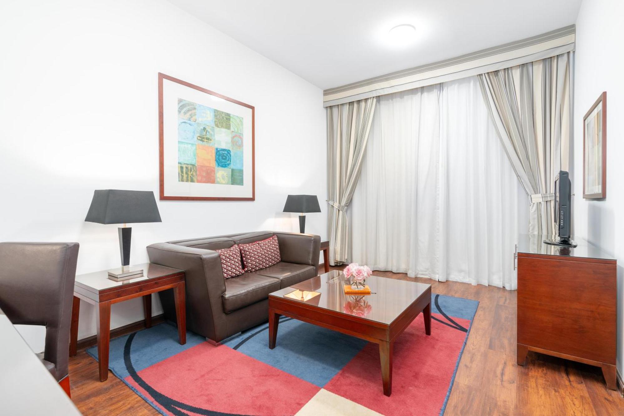 Golden Sands & Residences Hotel