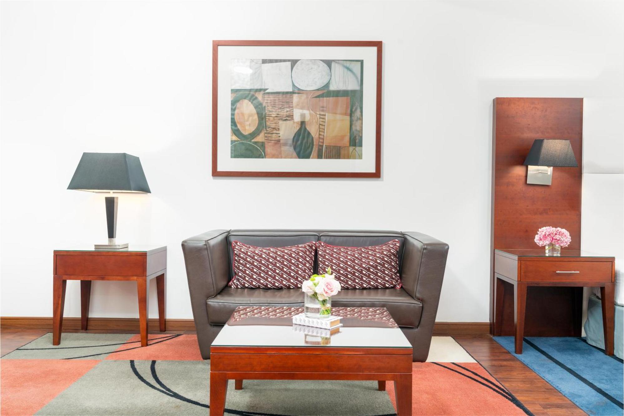 Hotel Golden Sands & Residences 4*